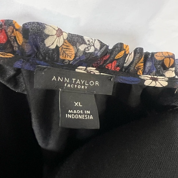 Ann Taylor Multicolor Floral Long Sleeve Dress - Picture 4 of 4